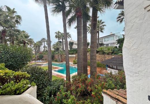 Las Brisas 10
